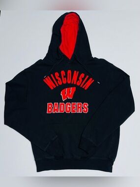 Campus Heritage Wisconsin Badgers Hoodie
